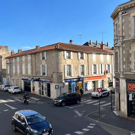 La Mimi, Grand T2 Hyper Centre Ville Fontenay-le-Comte Bagian luar foto